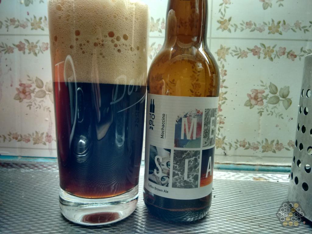 Truly a king under the Mochaccinos of beer